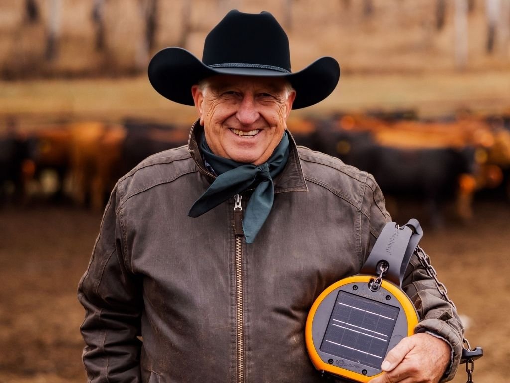 Products 1024 x 768 EShepherd Virtual Fencing